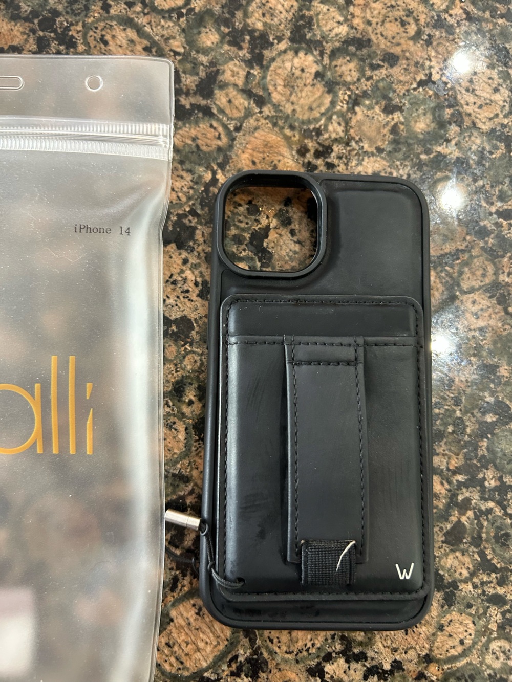 Walli Cases “Lights Out” Magnetic iPhone 14 Case and Wallet - Picture 4 of 7
